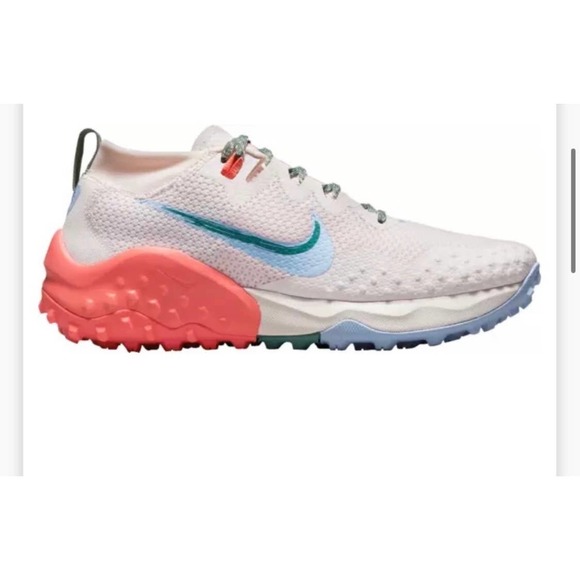 Nike Shoes - Nike Women's Wildhorse 7 Trail Running Shoes